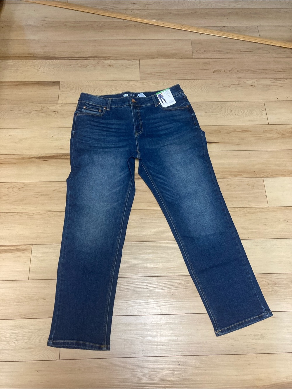 Time and Tru ladies mid rise straight leg  Jeans in Dark Blue Wash